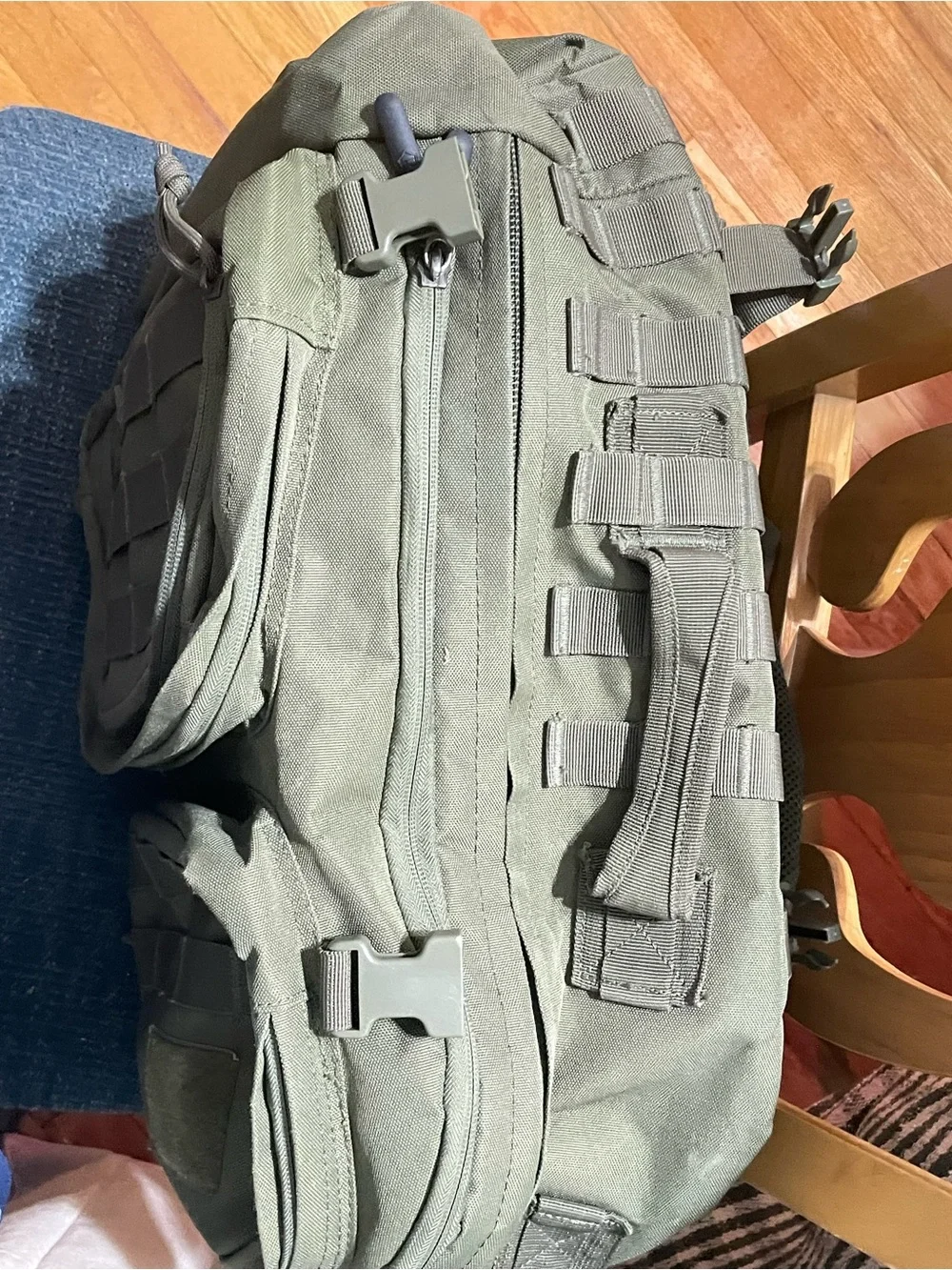Tactical Olive Green Men's Backpack - Durable MOLLE Daypack